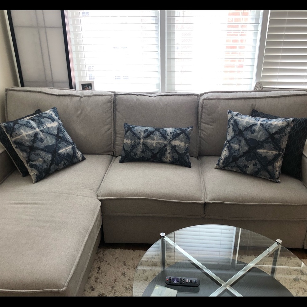 Throw Pillows